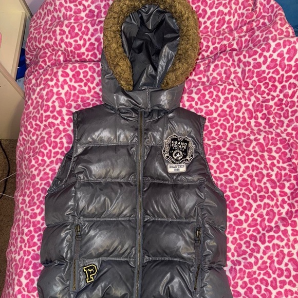 Victoria’s Secret PINK 2000s Grey Vest with Fur Detachable Hood Size Large 🎿🩷❄️ - Picture 2 of 8